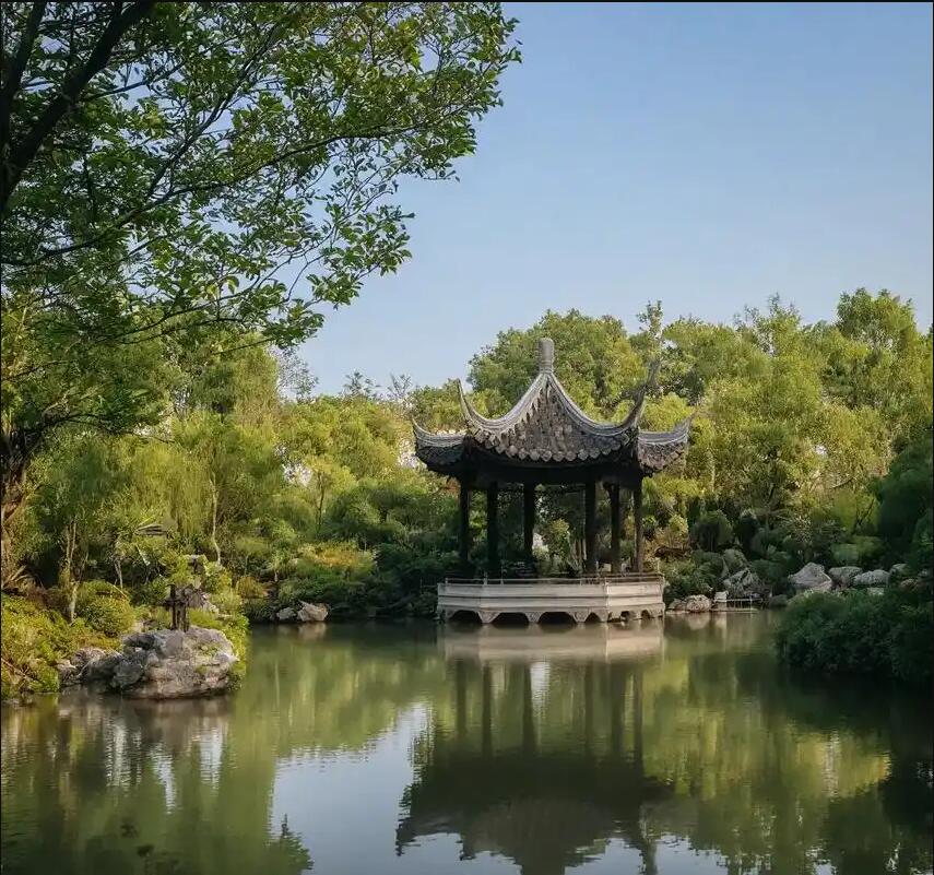 阜康青丝餐饮有限公司